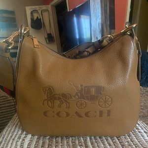 BEAUTIFUL COACH SHOULDER BAG